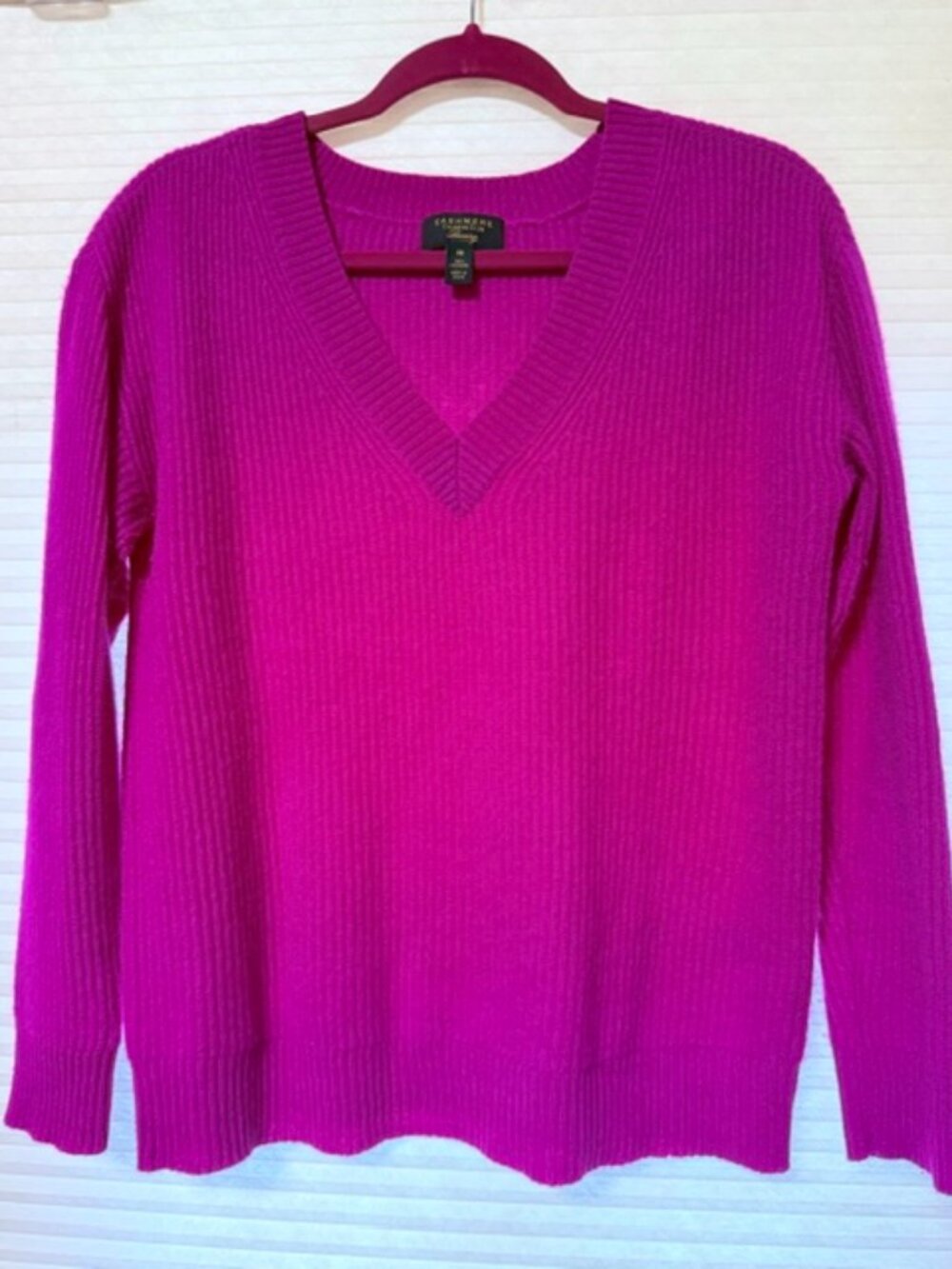 Charter Club Luxury 100% Cashmere Sweater Size XS (but runs large) Fuschia NWOT